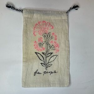 Free People Linen Draw String Drawstring Off-White Reusable Jewelry Dust‎ Bag